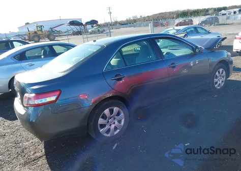 2010 Toyota Camry Le из США, поврежденный, VIN 4T1BF3EK2AU081687